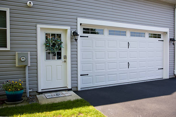 24/7 Emergency Garage Door Panel Replacement experts in Coeur d'Alene, ID